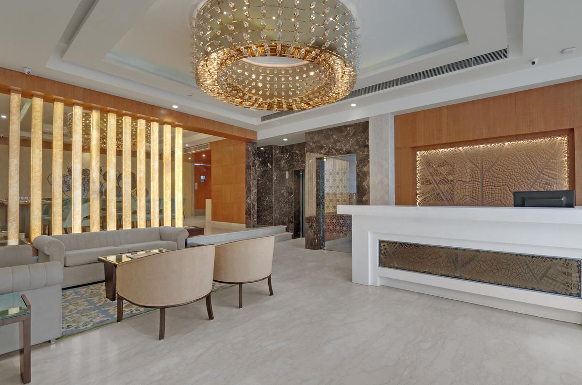 Beacon Hotel Nirman Vihar Nuova Delhi Esterno foto