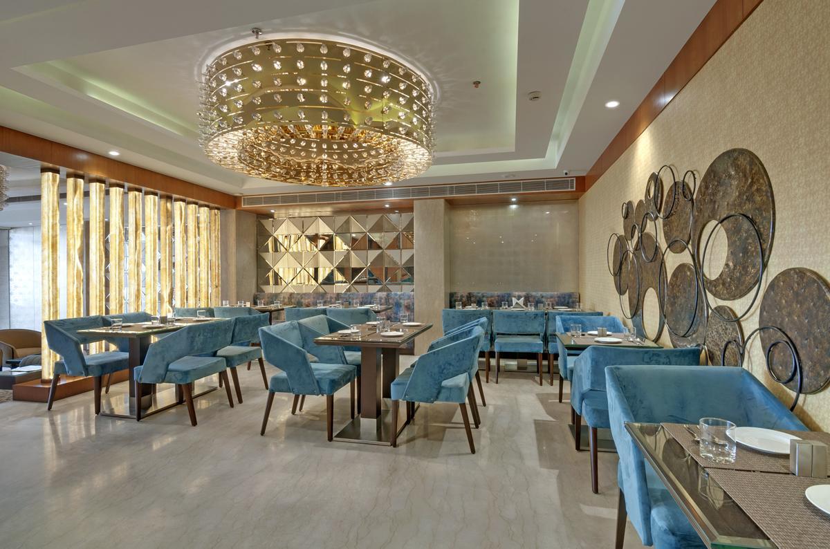 Beacon Hotel Nirman Vihar Nuova Delhi Esterno foto