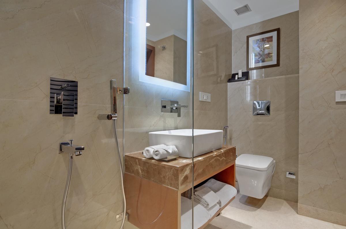 Beacon Hotel Nirman Vihar Nuova Delhi Esterno foto