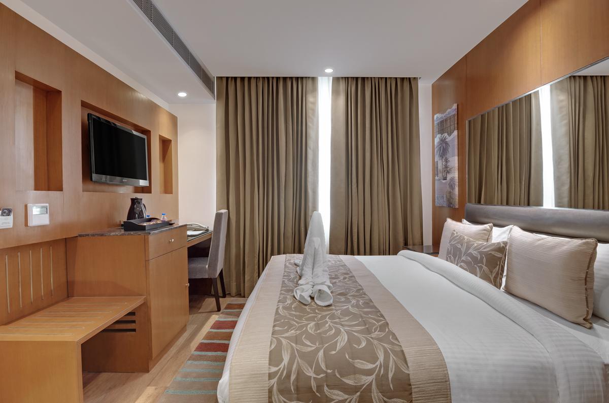 Beacon Hotel Nirman Vihar Nuova Delhi Esterno foto